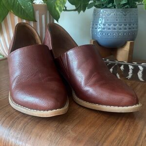 Cynthia Rowley Brown Leather Slip Ons